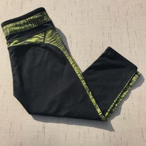 Fabletics capri tights
